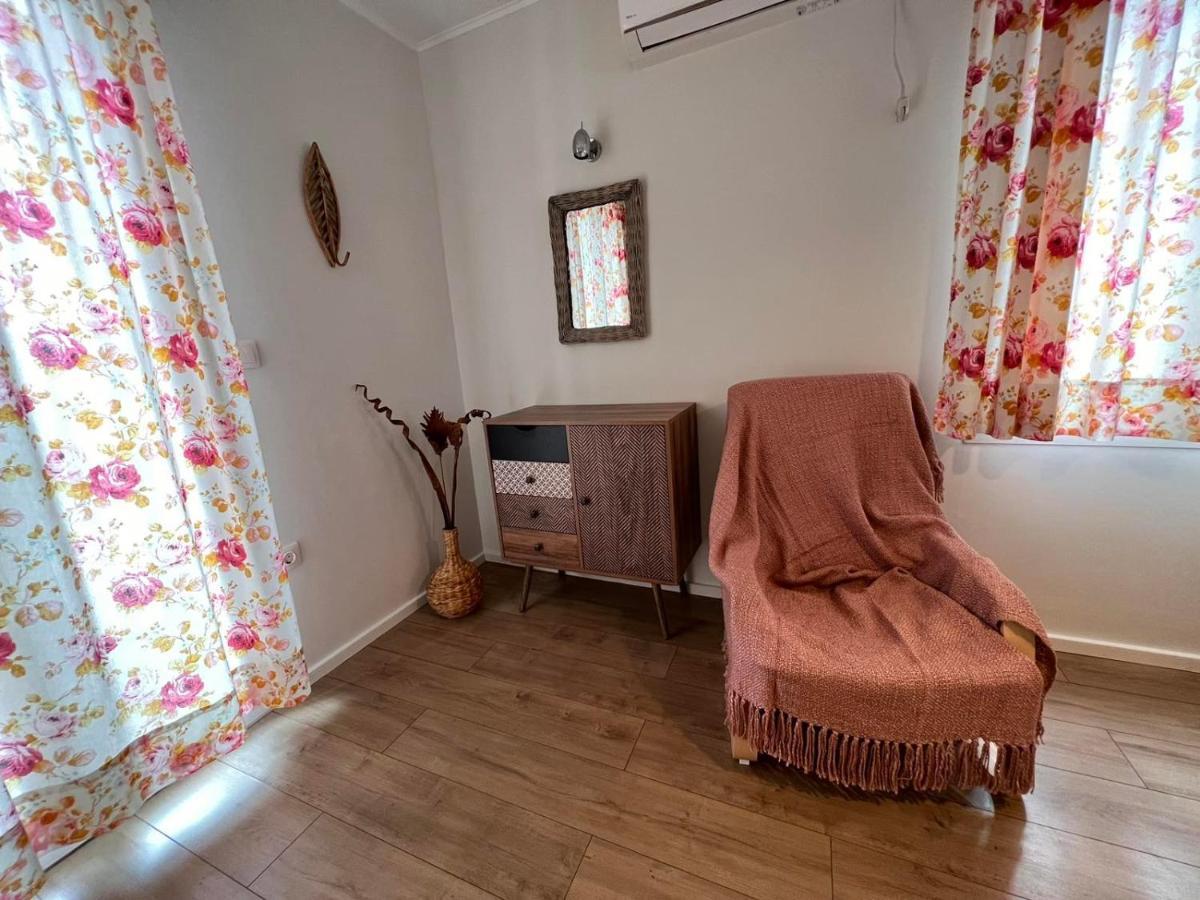 Avli Cottage Sami  Extérieur photo